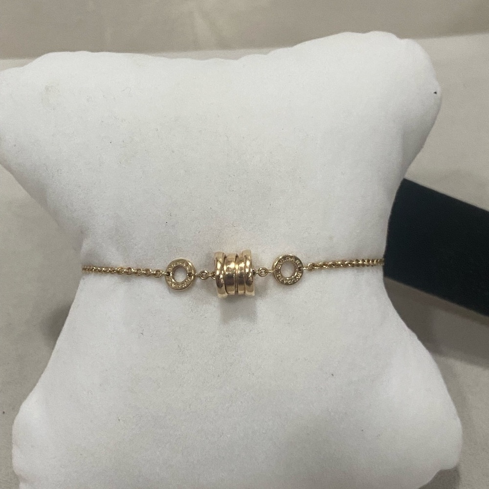 Bvlgari 18K Gold B.Zero1 Bracelet - Picture 10 of 12